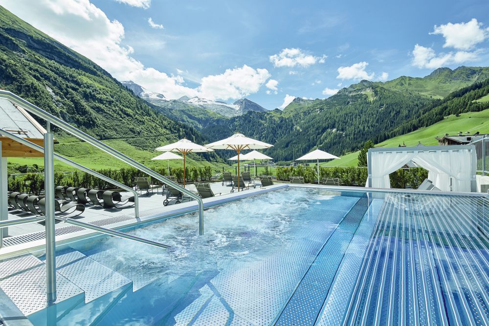 Hotel Berghof Crystal Spa & Sport