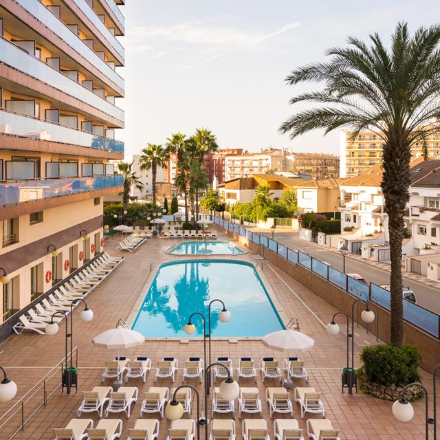 Hotel htop Jadhe