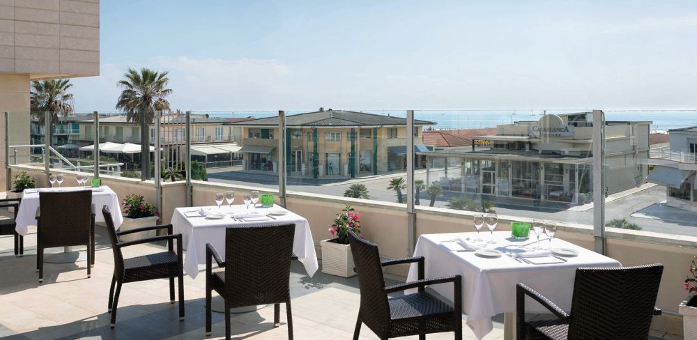 Hotel Sina Astor
